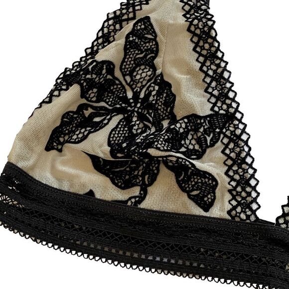 Free People Intimately Alia Black Lace Bralette Sz S NWT - Picture 8 of 15